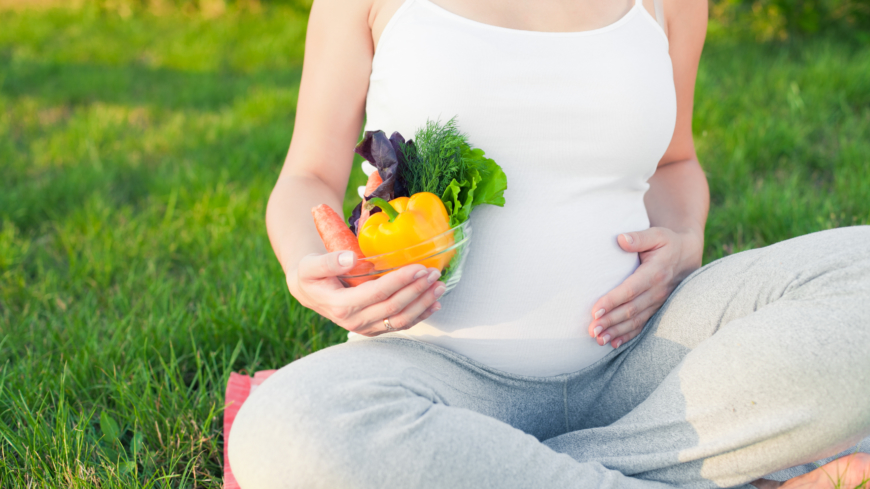 Bland de mödrar som åt ekologisk mat var det färre som födde pojkar med hypospadi, jämfört med mödrar som sällan eller aldrig åt ekologiskt.  Foto: Shutterstock